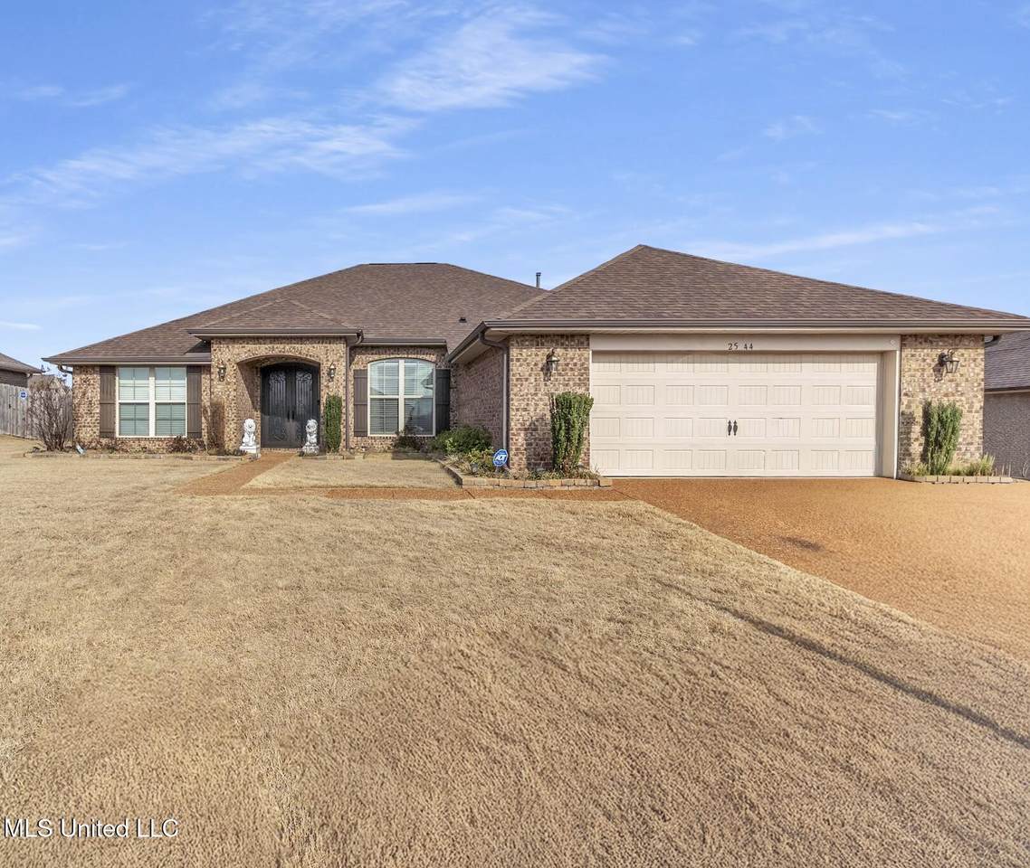 2544 Madeline Lane - Photo 1