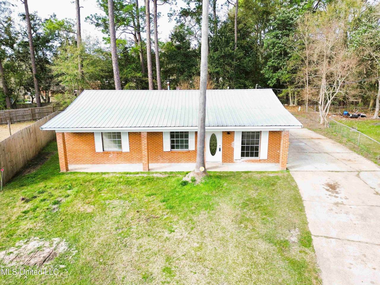 7137 Mandarin Drive - Photo 1