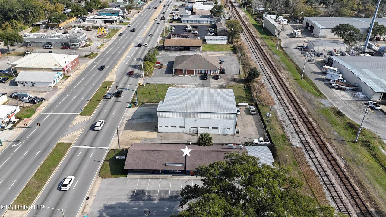 1220 Bienville Boulevard - Photo 1