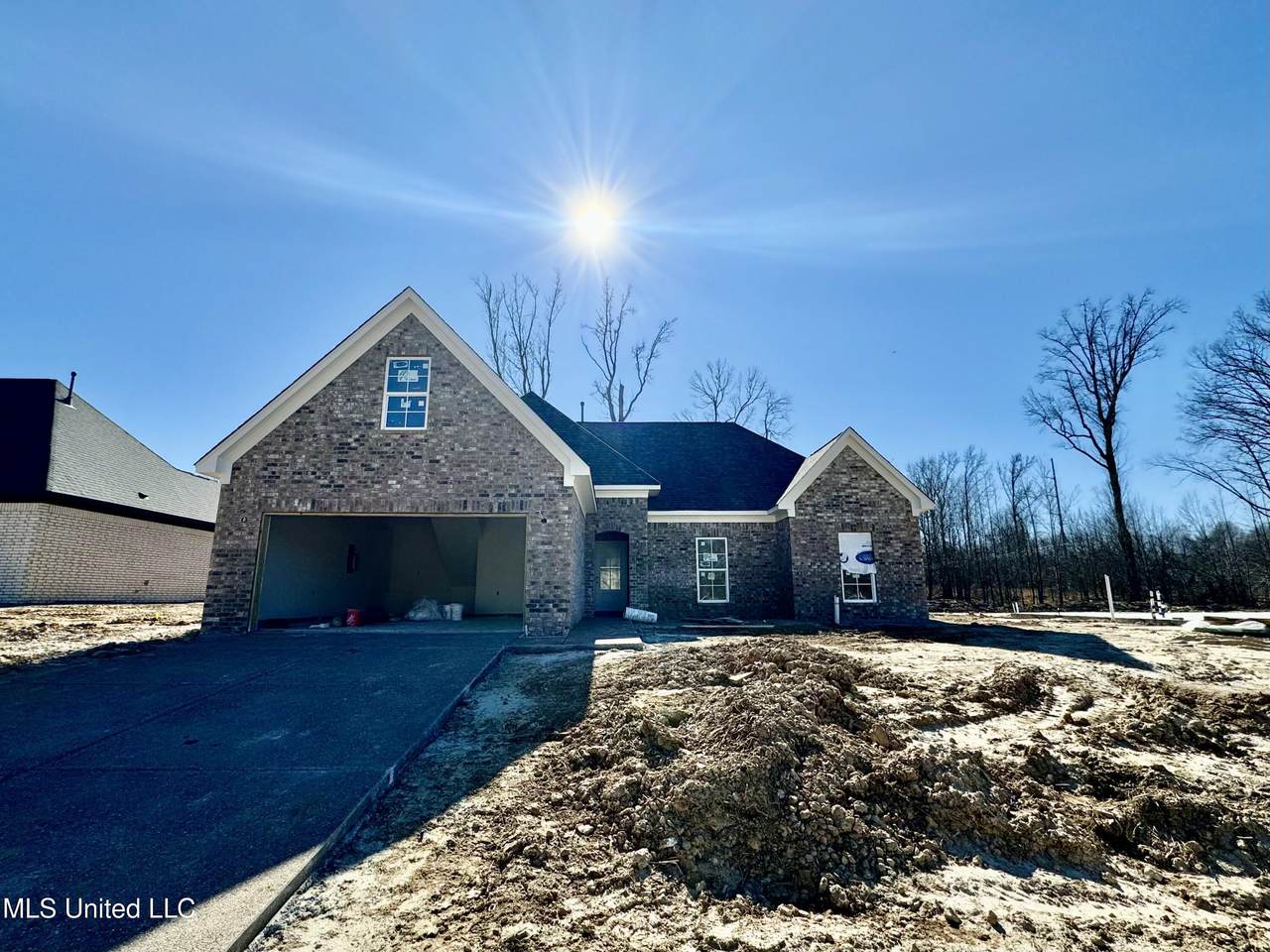 1051 Great Glen Drive - Photo 1