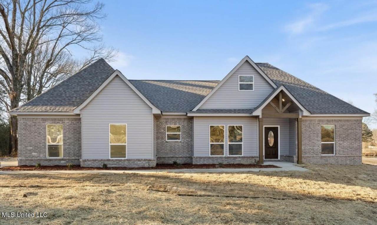 130 Rowell Road - Photo 1