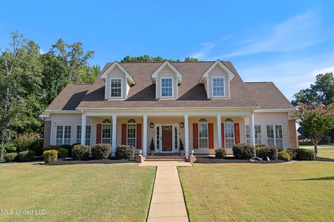 3466 Woodland - Photo 1