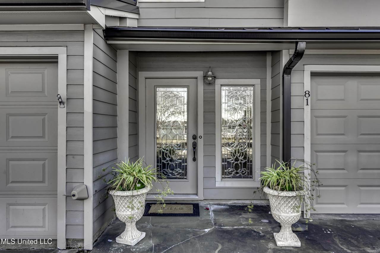 81 Breakers Lane - Photo 1