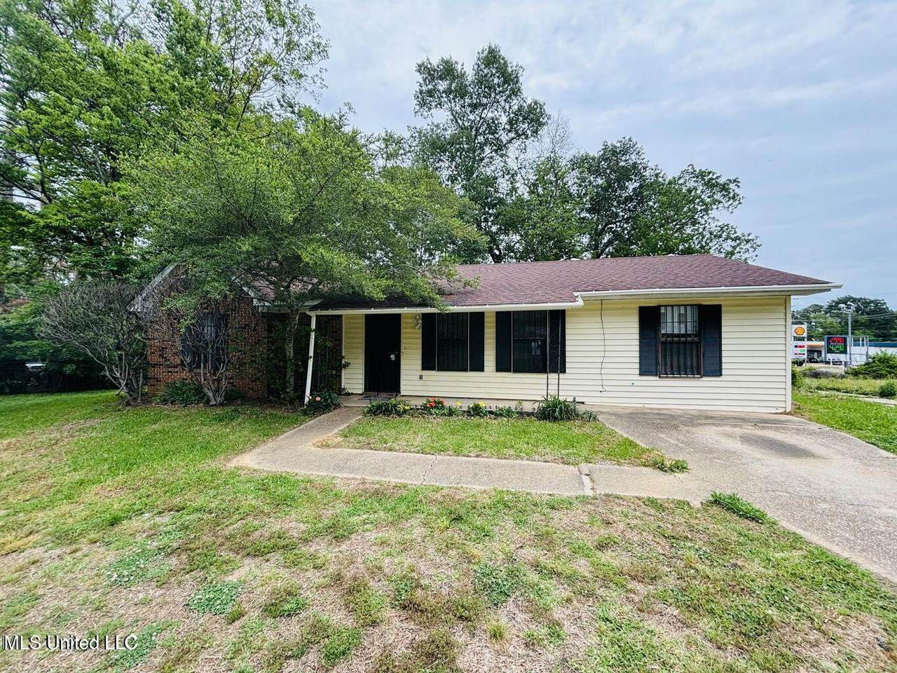 248 Kimbrough Drive - Photo 1