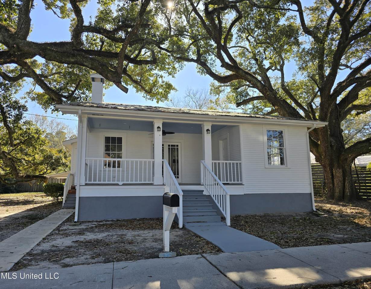 235 Carre Court - Photo 1