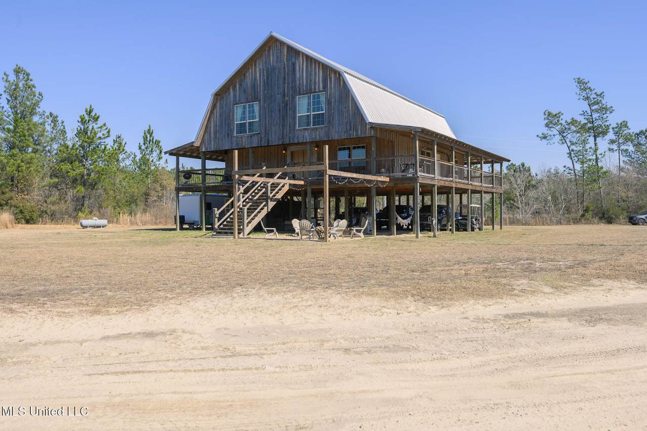 5295 Agricola Latonia Road - Photo 1