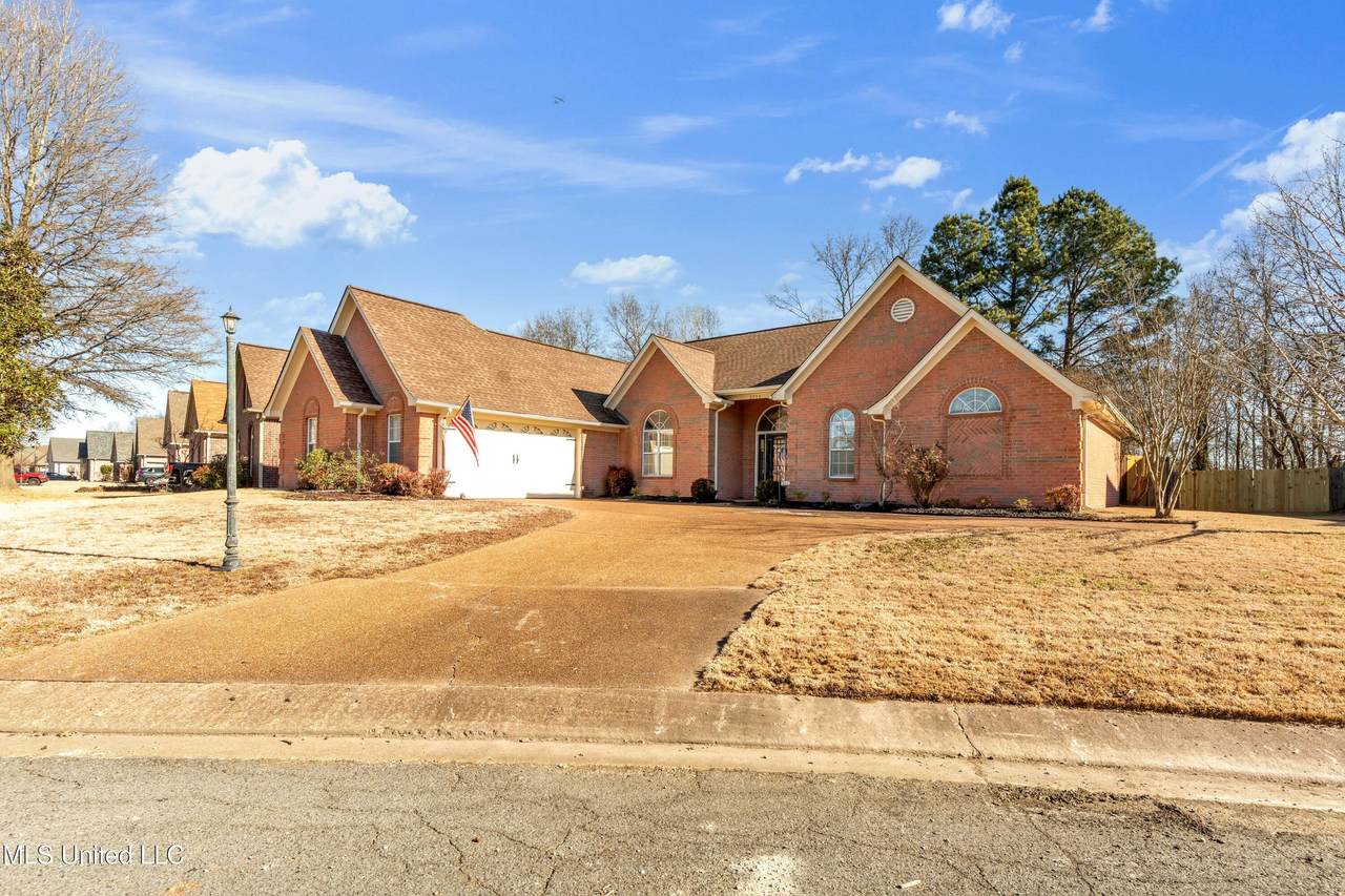3750 Lake Village Cove - Photo 1