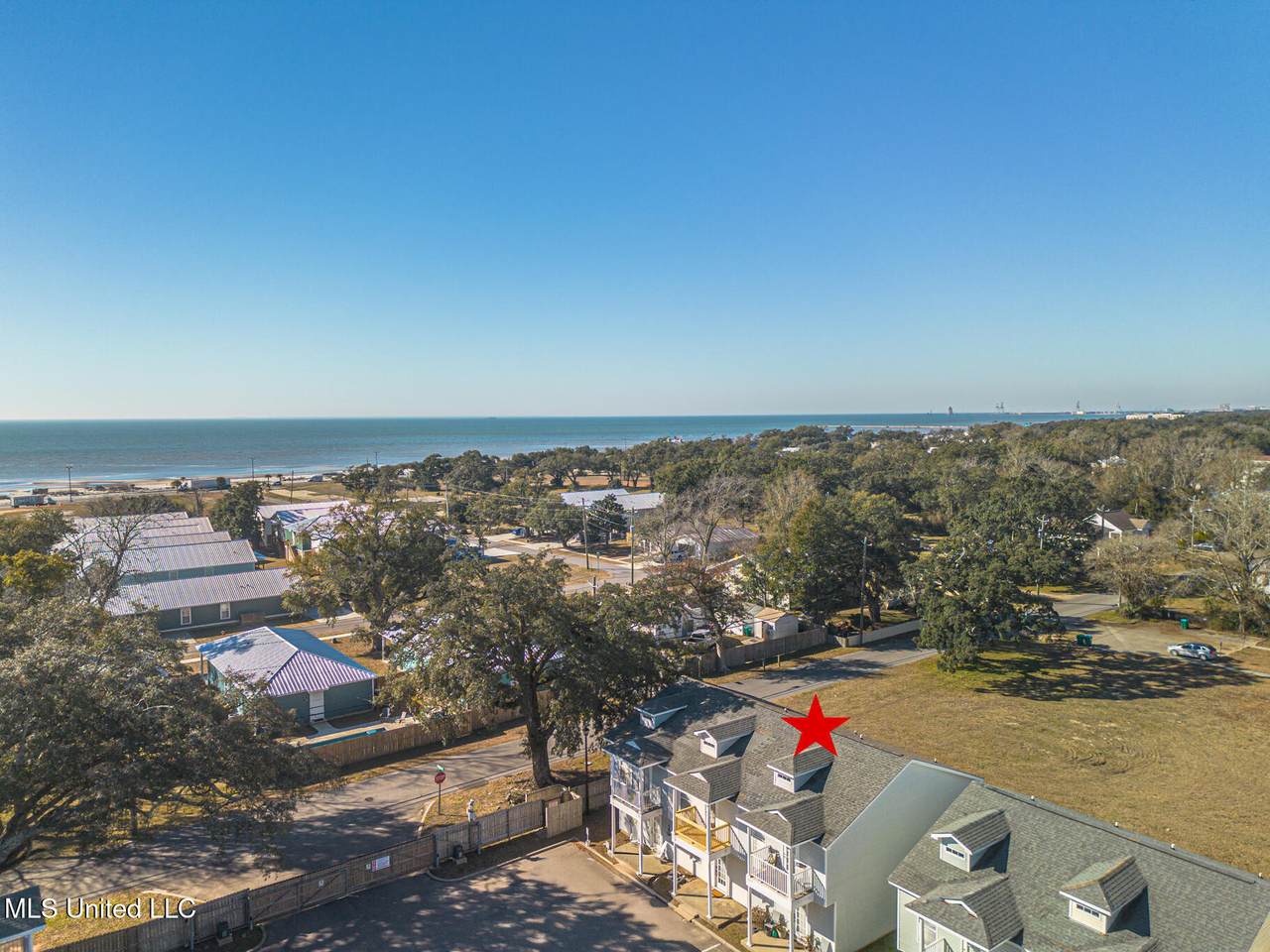 1101 Century Oaks Drive - Photo 1