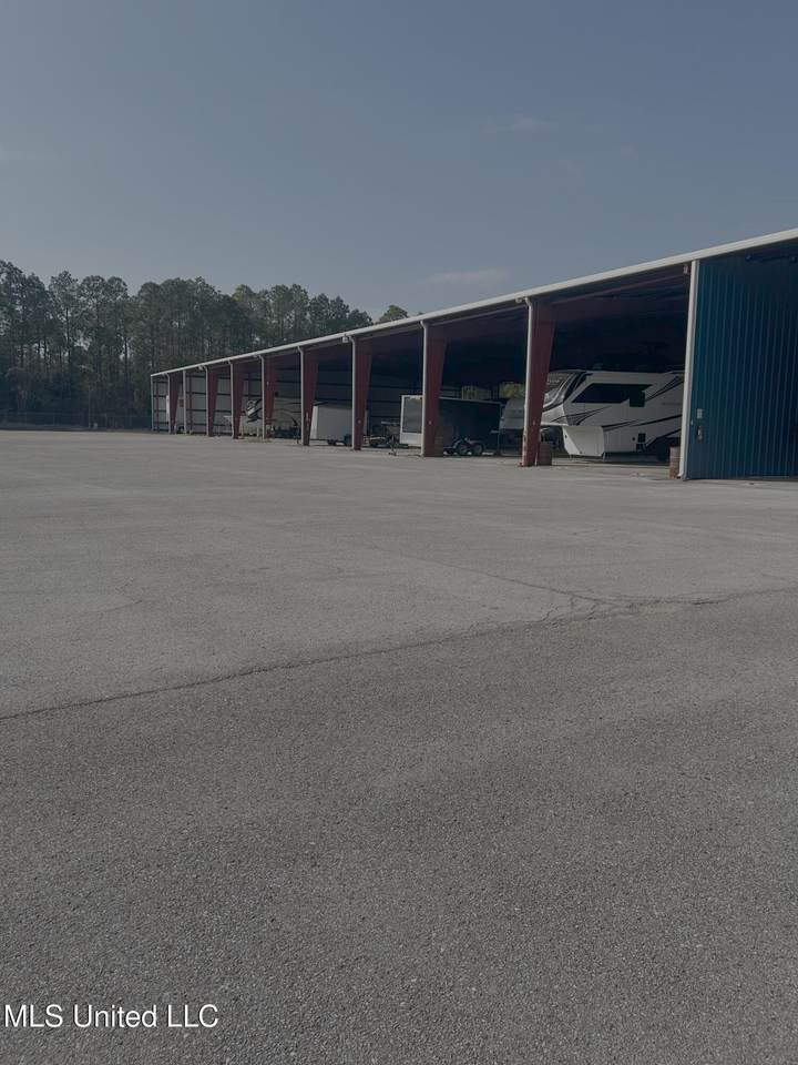 3708 Highway 90 - Photo 1