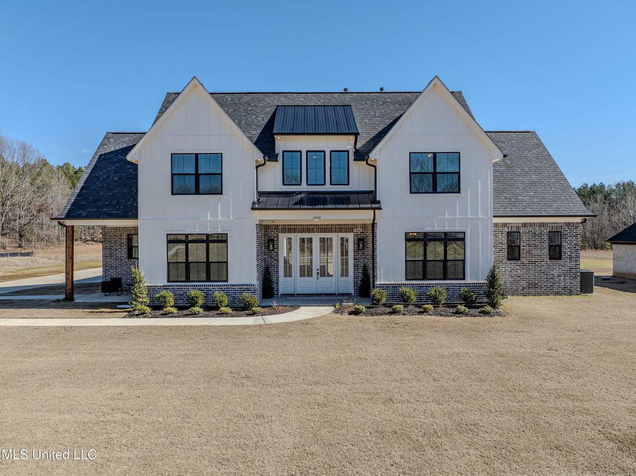 5042 Sophia Lane - Photo 1