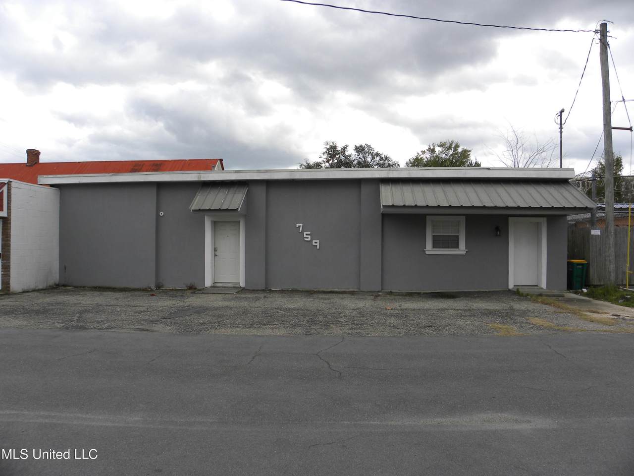 759 Mcelroy Street - Photo 1