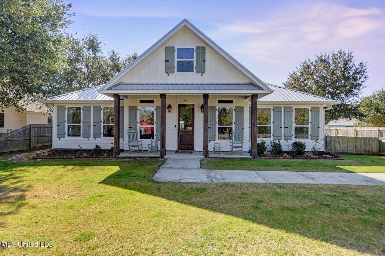 802 Old Spanish Trail - Photo 1