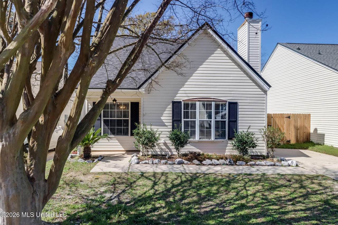 357 Bells Ferry Drive - Photo 1