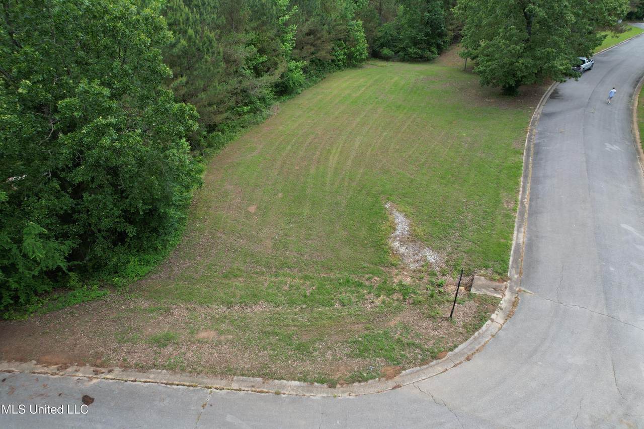  Kite Cove - Photo 1