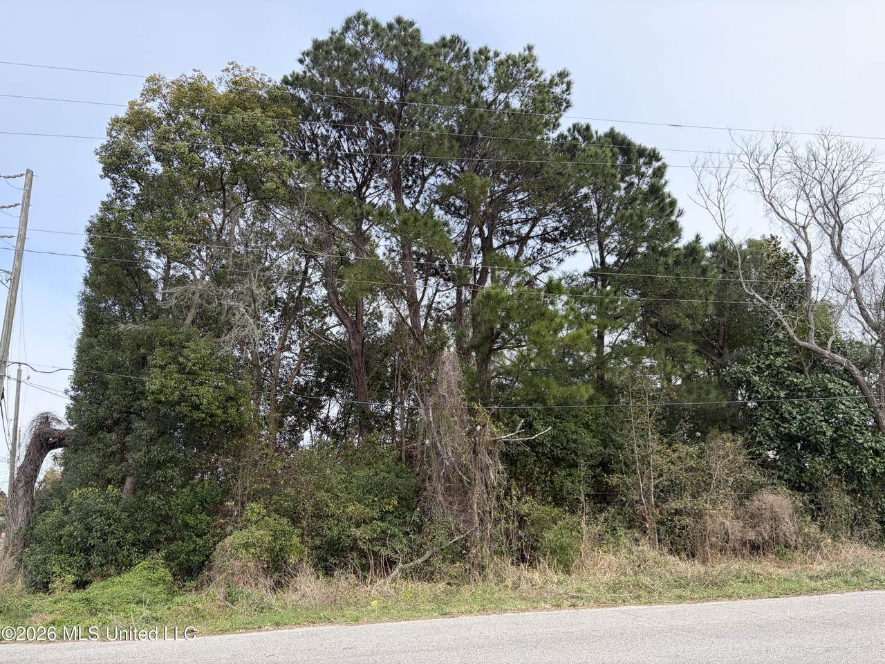 https://bt-photos.global.ssl.fastly.net/united/1280_boomver_1_4141646-2.jpg