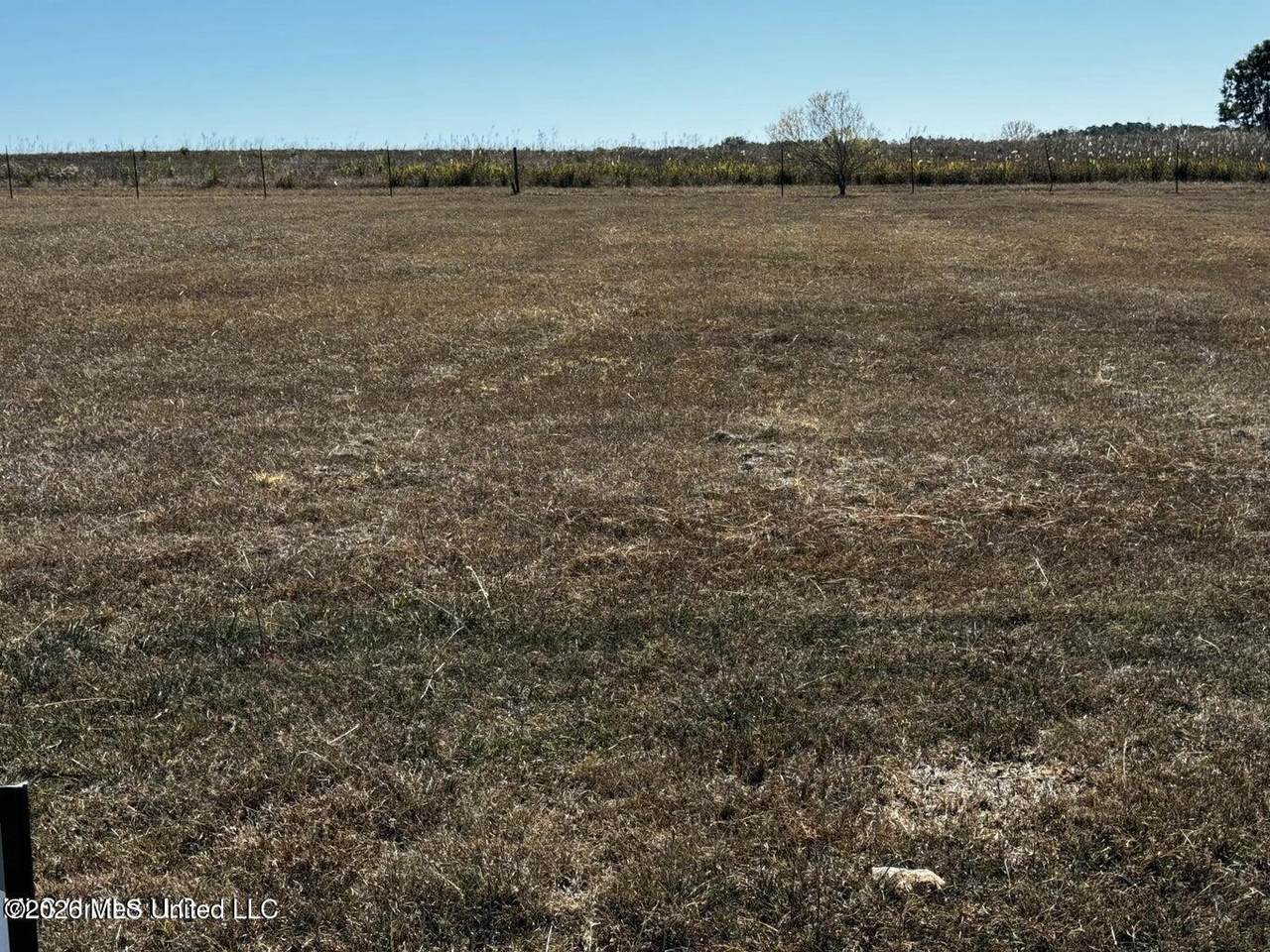 Q-37 Lake Village Drive - Photo 1