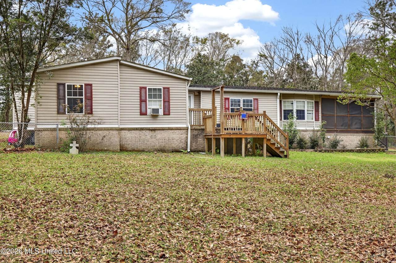 23127 Avery Road - Photo 1