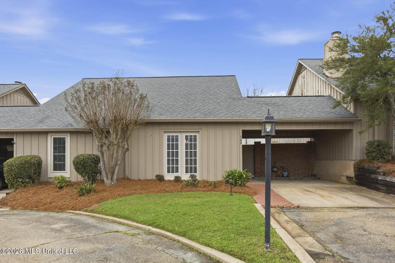 309 River Place - Photo 1