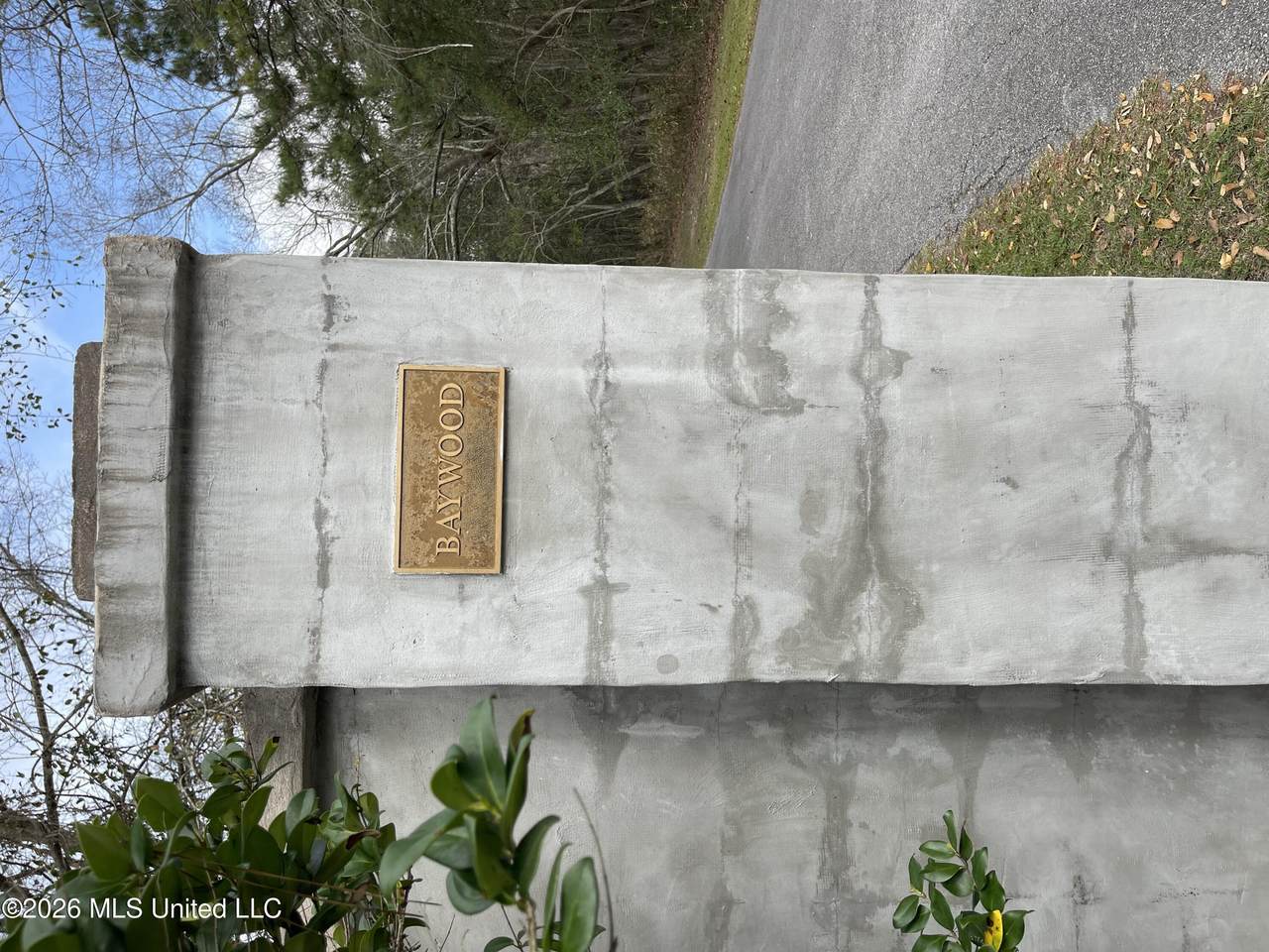 https://bt-photos.global.ssl.fastly.net/united/1280_boomver_1_4142183-2.jpg