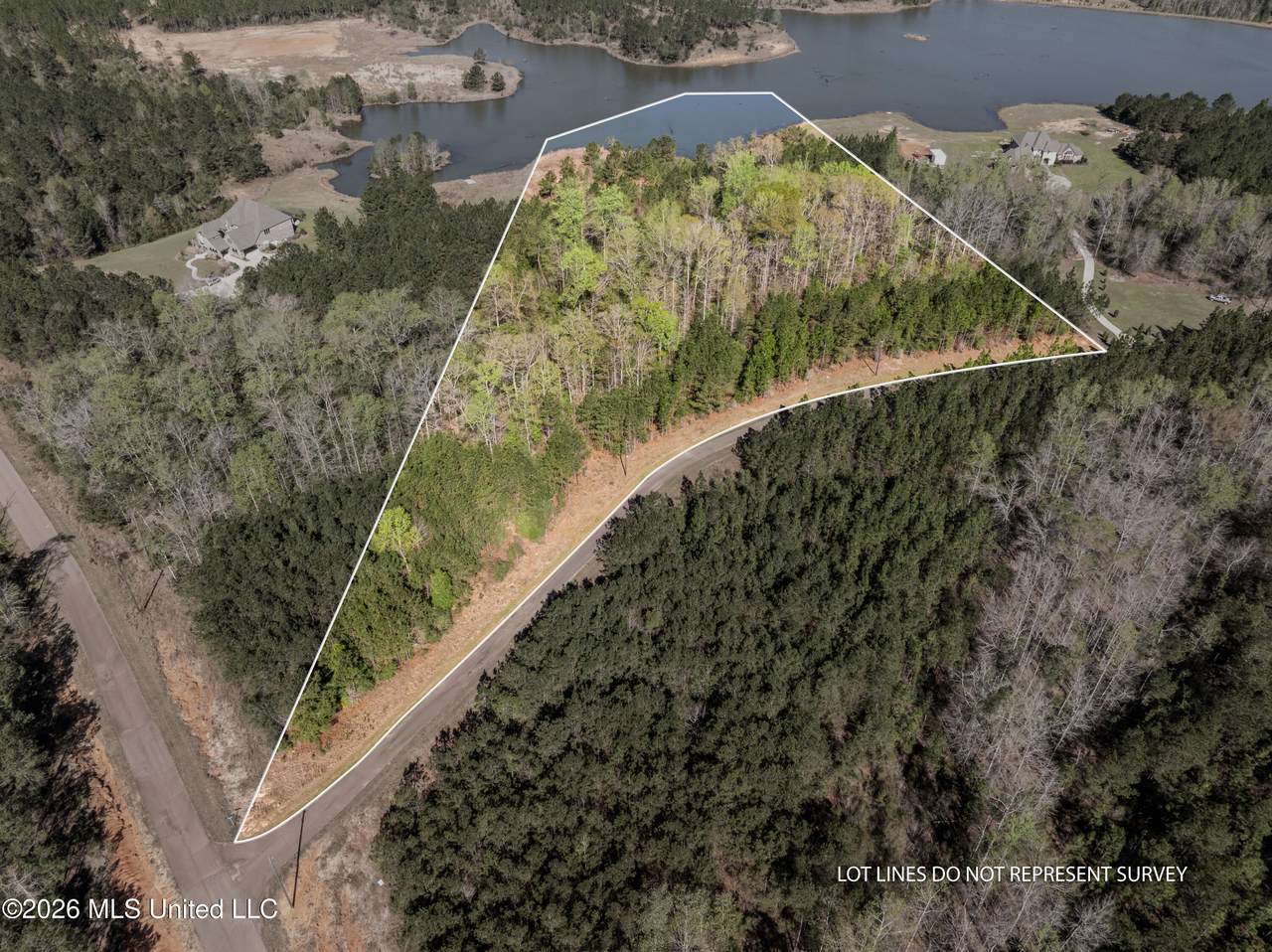 0 Fairwinds Path - Photo 1