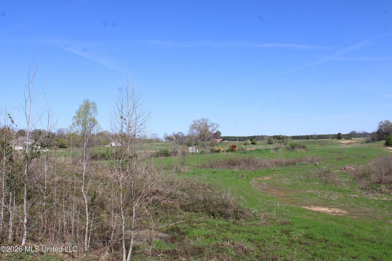 https://bt-photos.global.ssl.fastly.net/united/1280_boomver_1_4142979-2.jpg