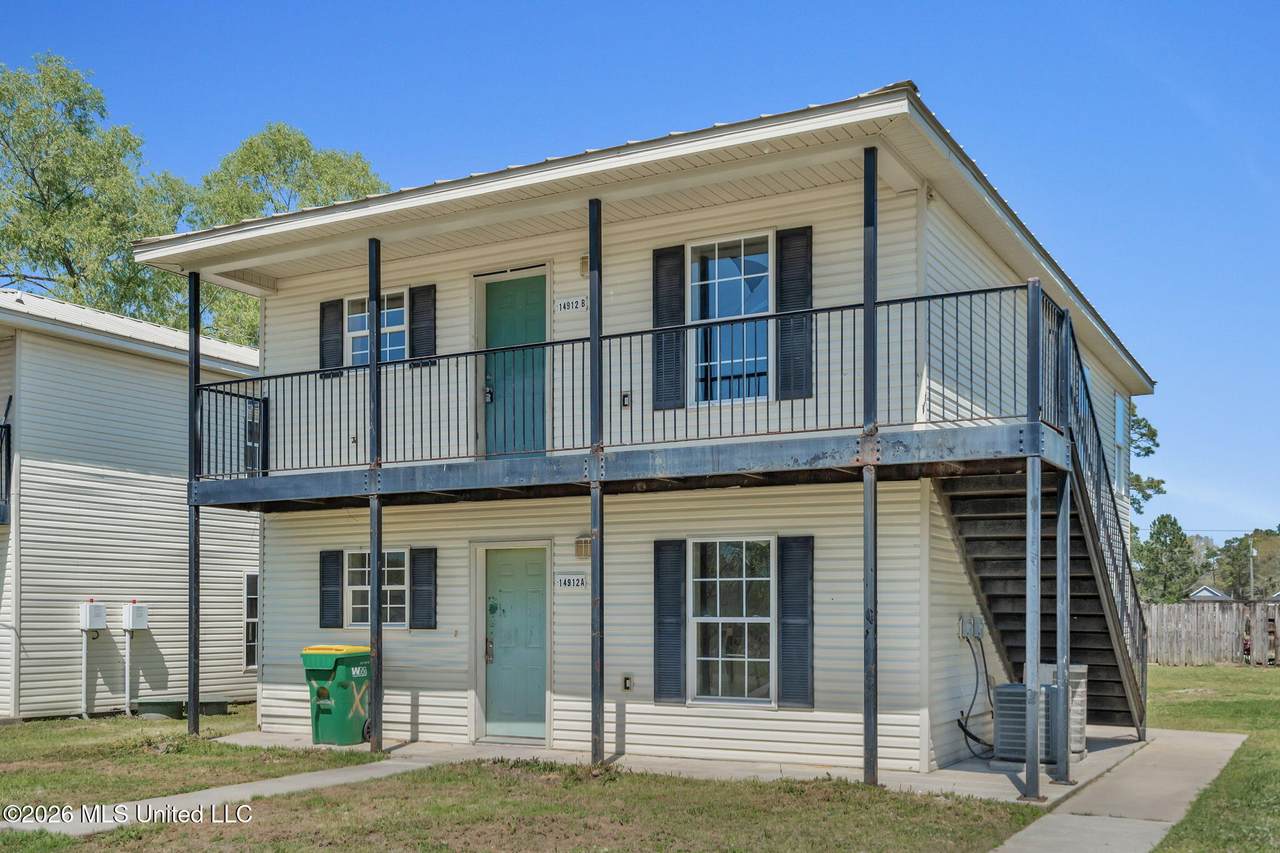 14912 Stacey Street - Photo 1
