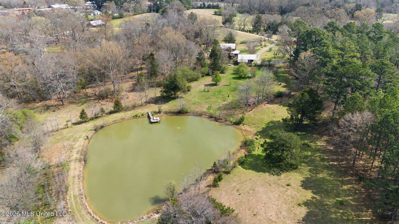https://bt-photos.global.ssl.fastly.net/united/1280_boomver_1_4143723-2.jpg