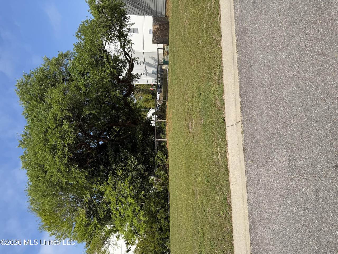  Oak Alley Lane - Photo 1
