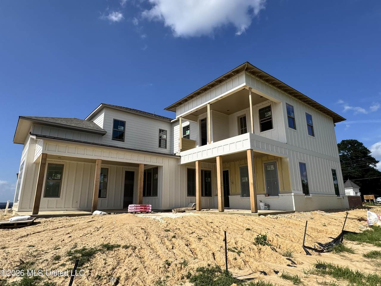 https://bt-photos.global.ssl.fastly.net/united/1280_boomver_1_4143844-2.jpg