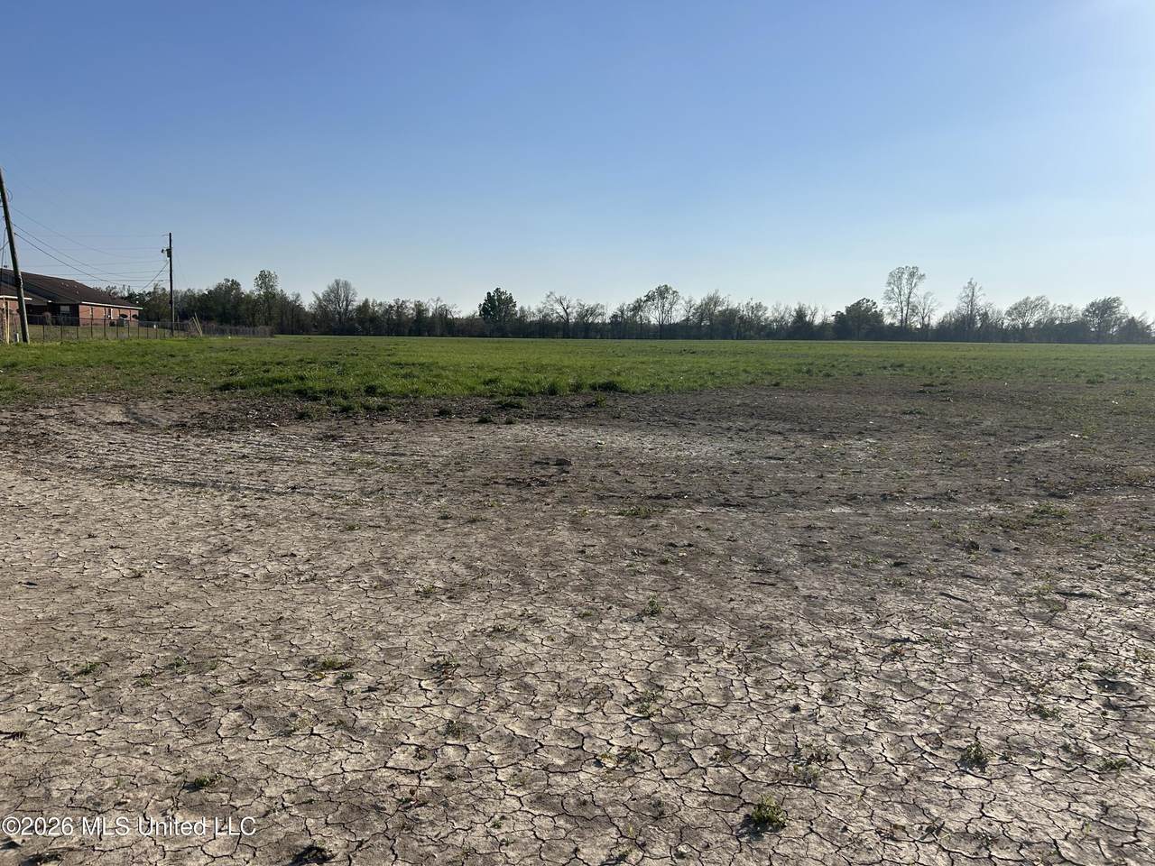  Sunflower Road - Photo 1