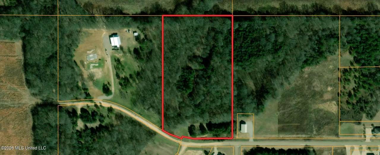 150 Central Boulevard - Photo 1