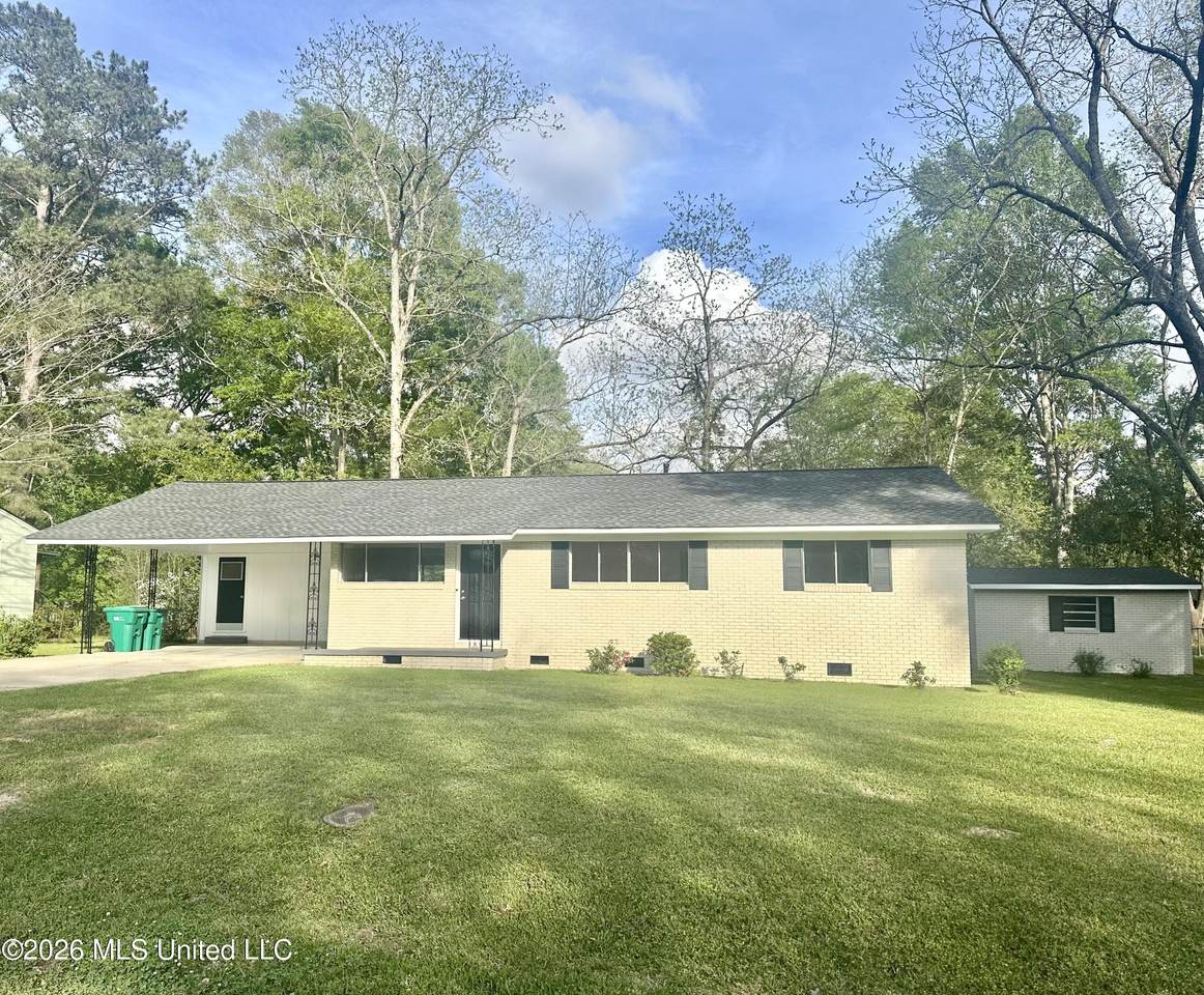1009 Jackson Street - Photo 1