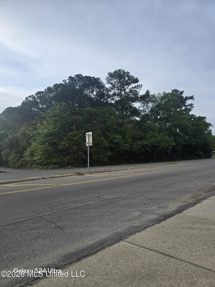  Hwy 613 - Photo 1