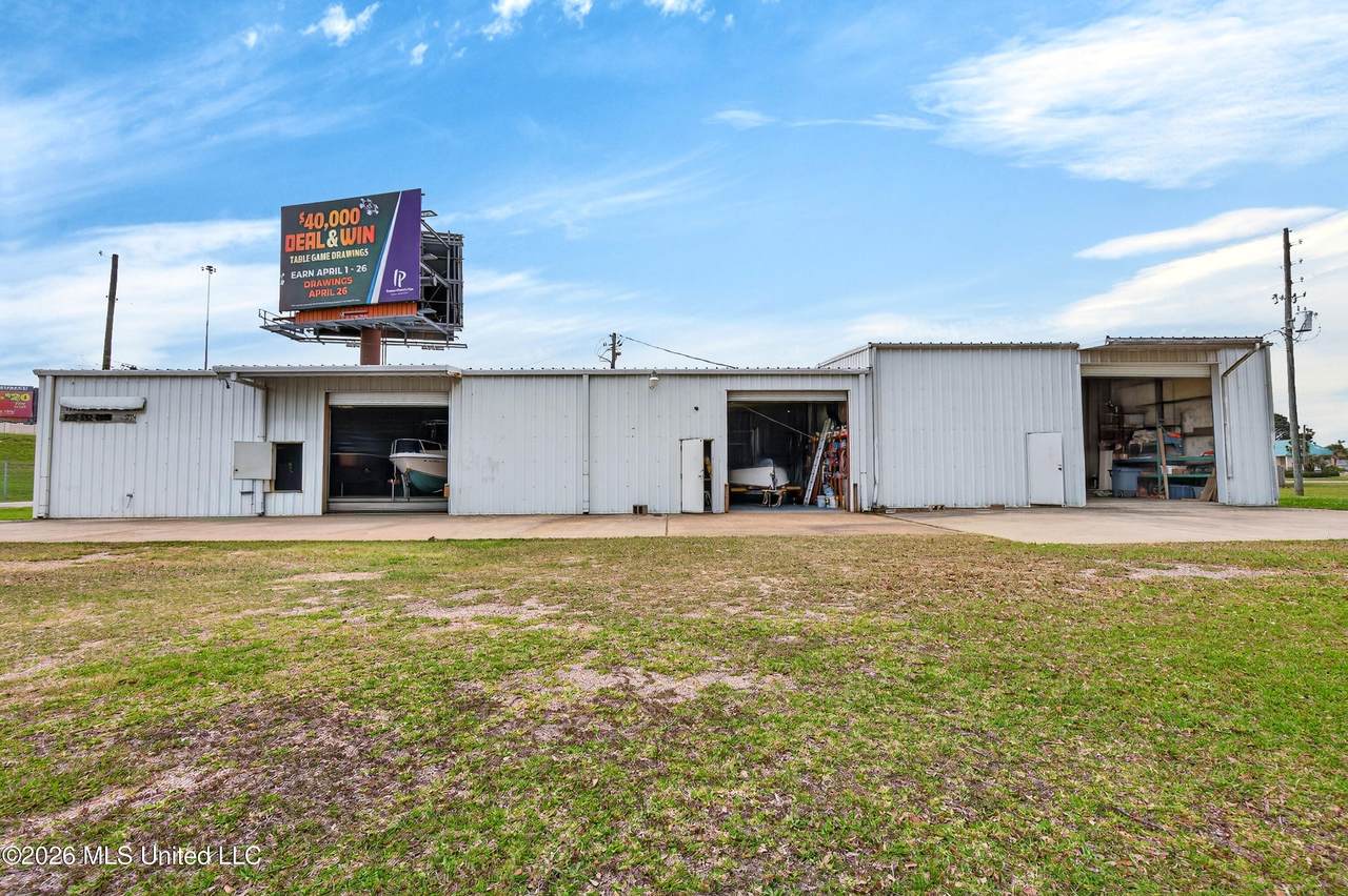 10483 Boney Avenue - Photo 1