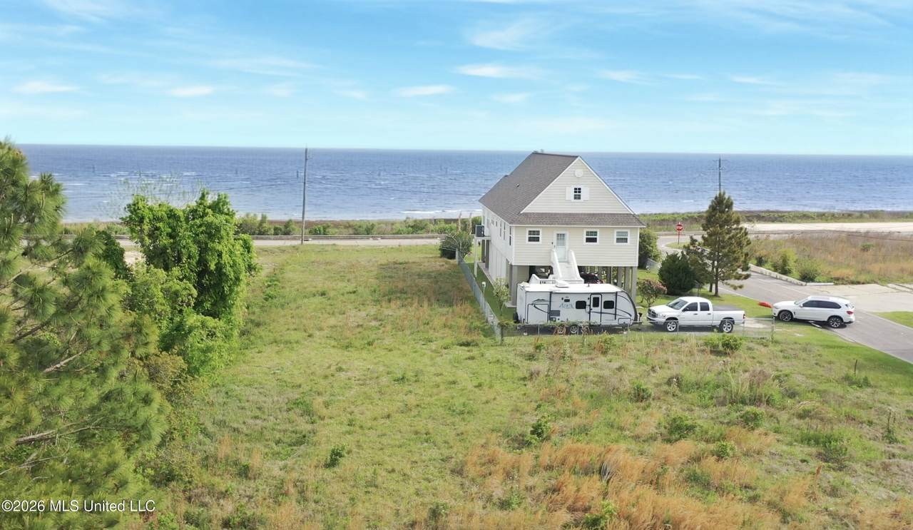 6236 Beach Boulevard - Photo 1