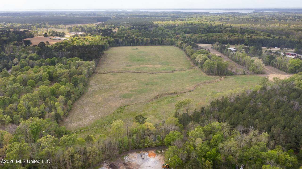  Pisgah Road - Photo 1