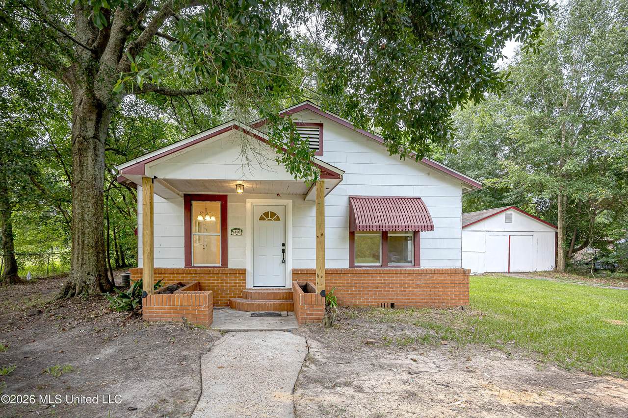4406 Richard Street - Photo 1