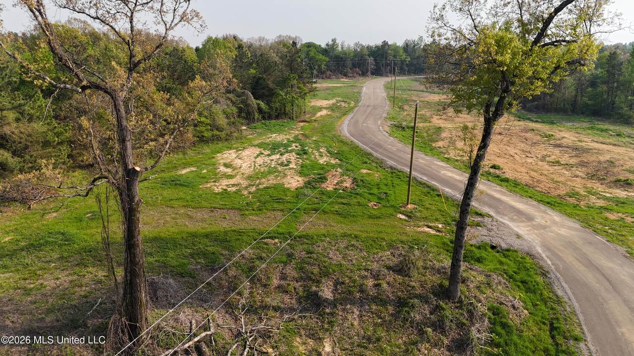 https://bt-photos.global.ssl.fastly.net/united/1280_boomver_1_4145253-2.jpg
