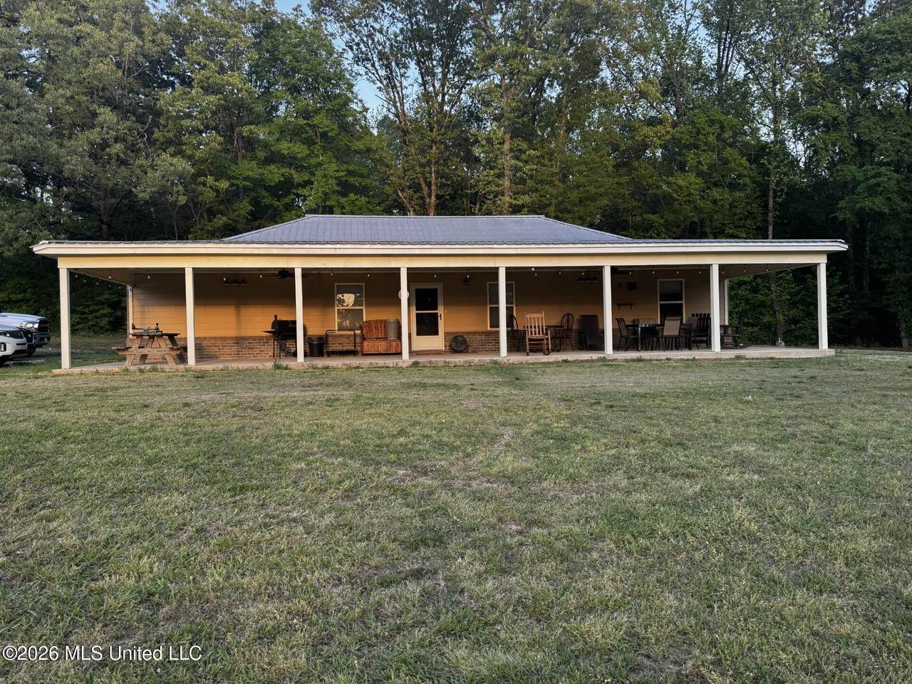 8511 Airport Road - Photo 1