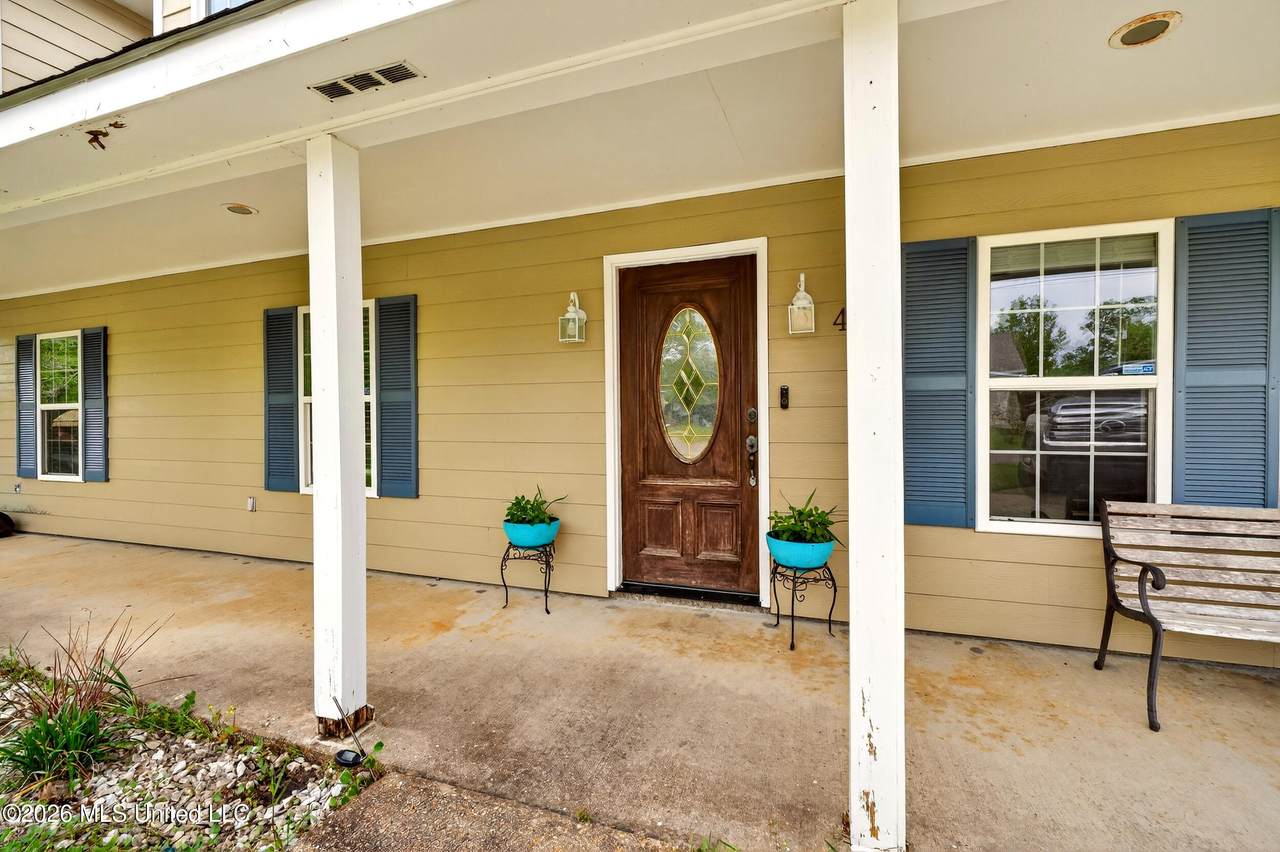https://bt-photos.global.ssl.fastly.net/united/1280_boomver_1_4145574-2.jpg