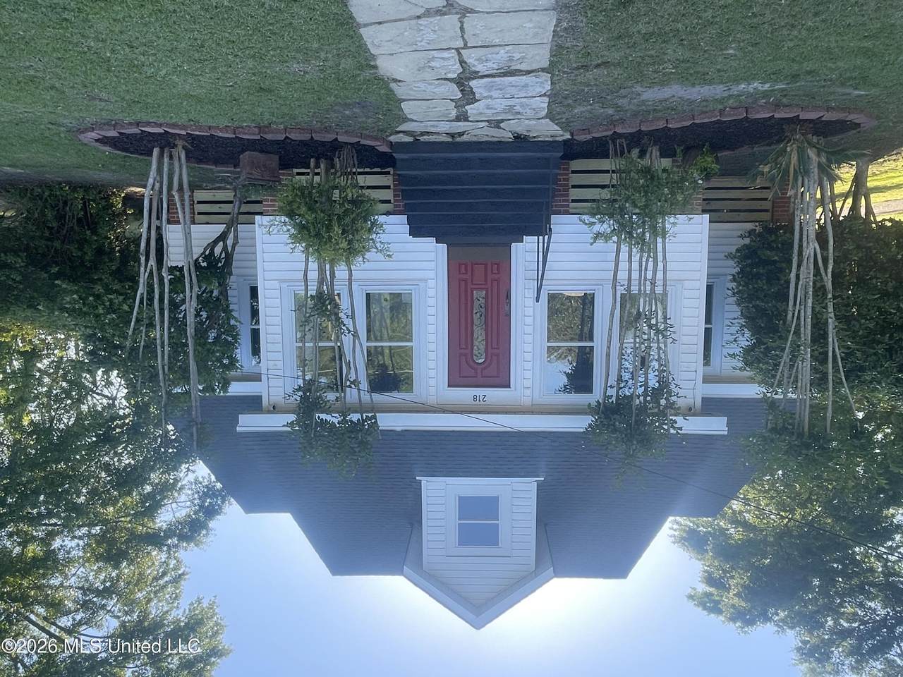218 Park Street - Photo 1