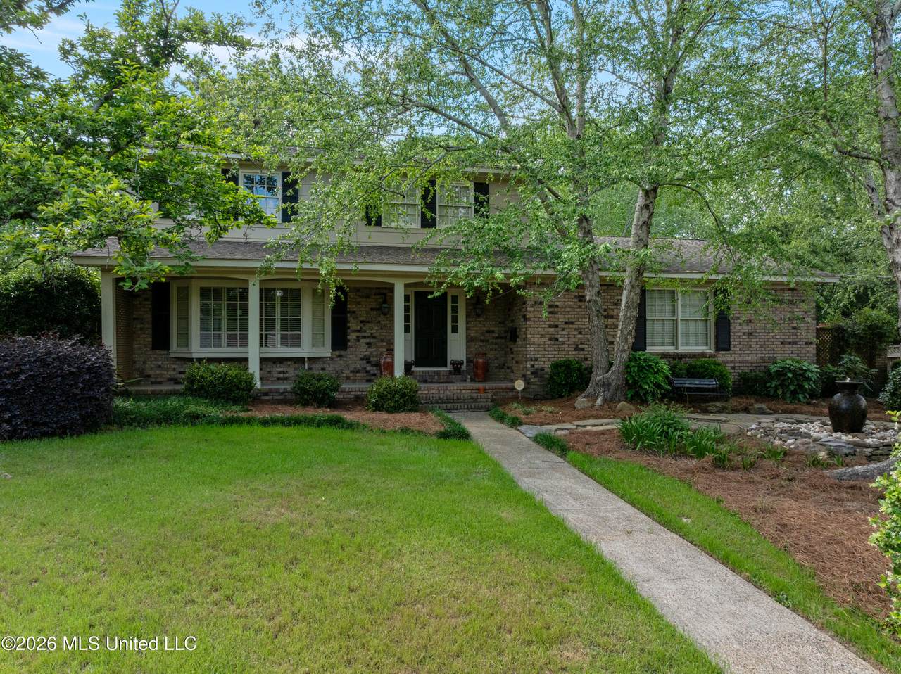 207 Southampton Road - Photo 1