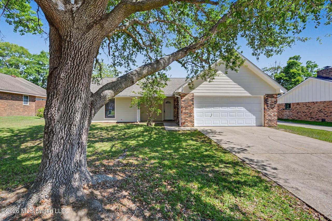 15244 Ginger Cove - Photo 1