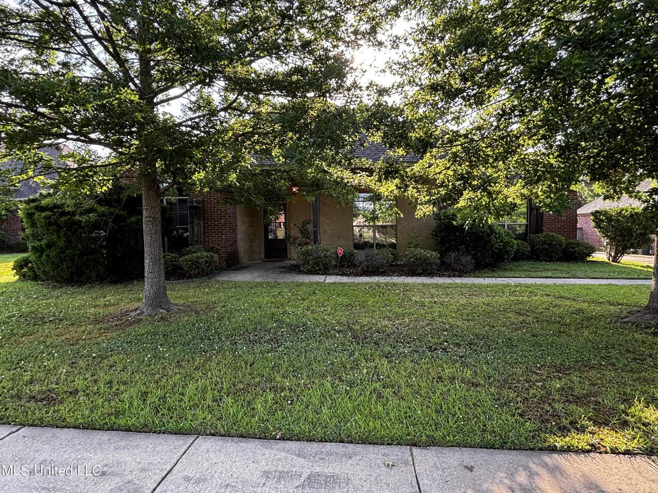 112 Copper Ridge Court - Photo 1