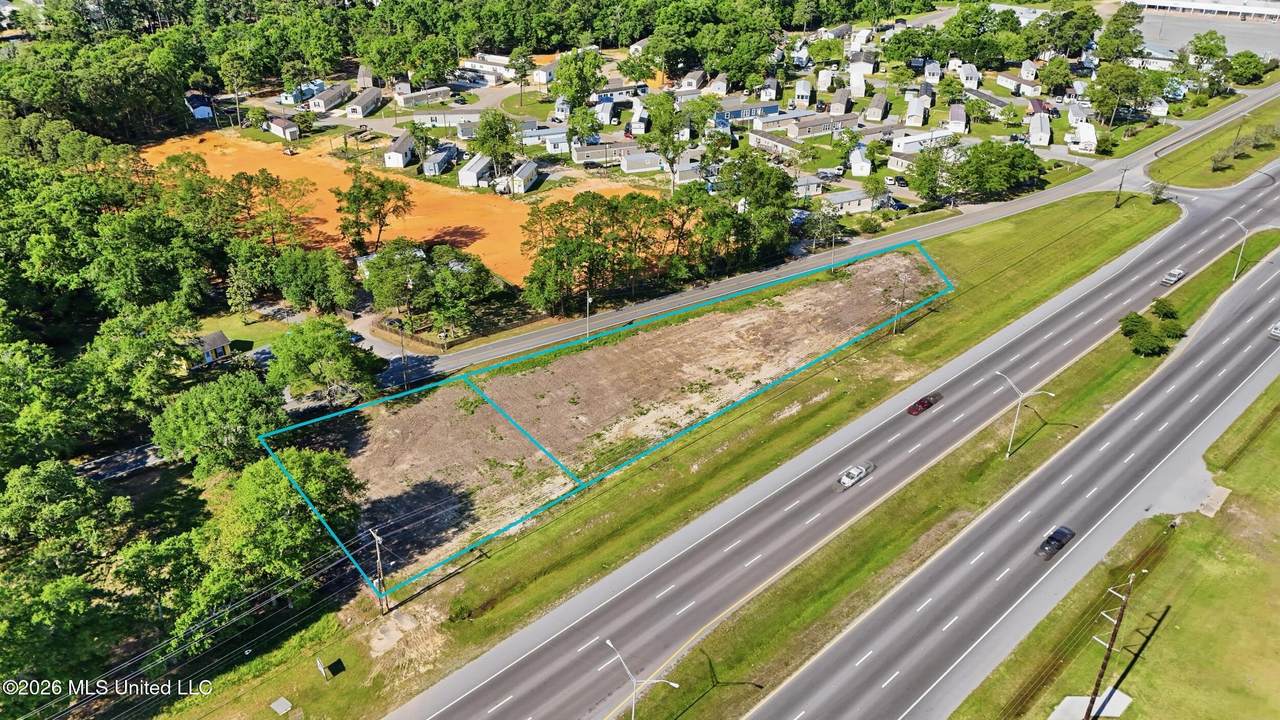 000 Hwy 90 - Photo 1