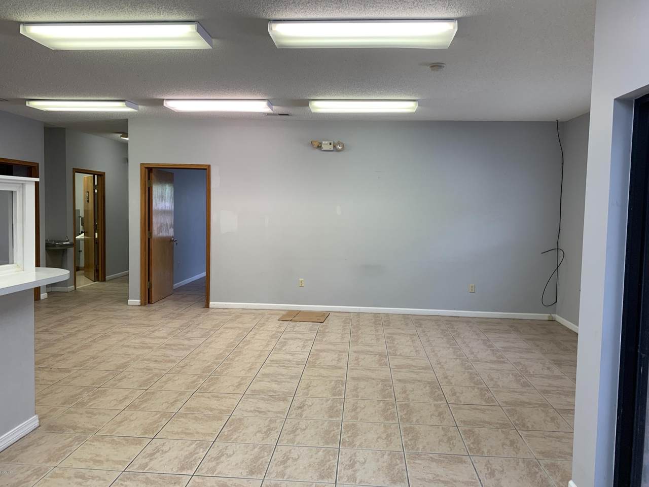 https://bt-photos.global.ssl.fastly.net/united/1280_boomver_1_4146743-2.jpg