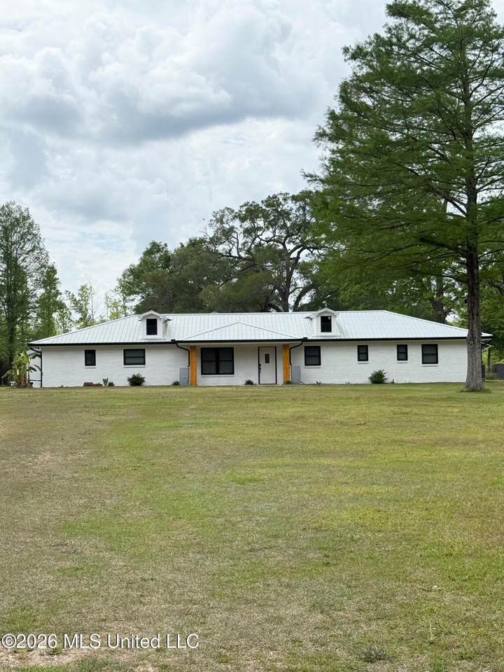 24009 Highway 613 - Photo 1