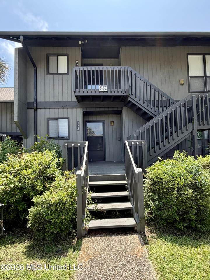 172 Lanai - Photo 1