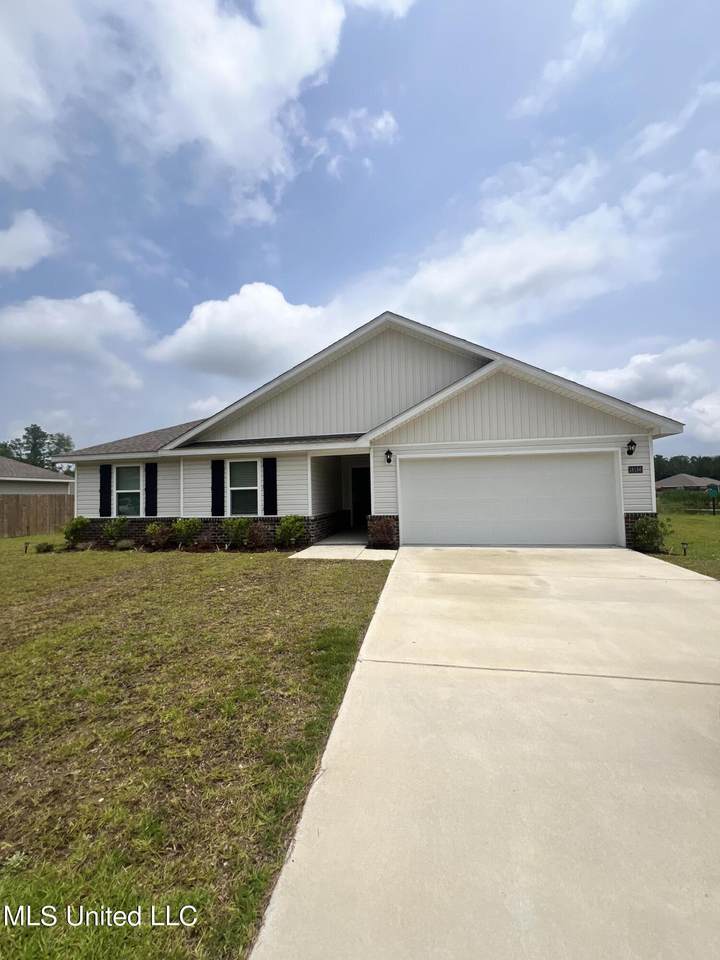 18186 Southern Magnolia Cove - Photo 1