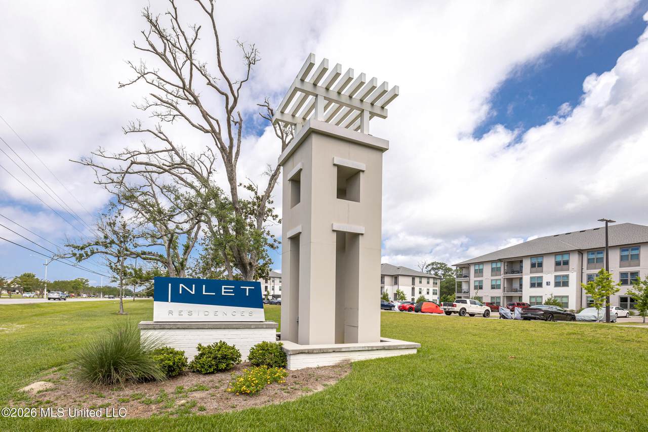 2501 Bienville Boulevard - Photo 1